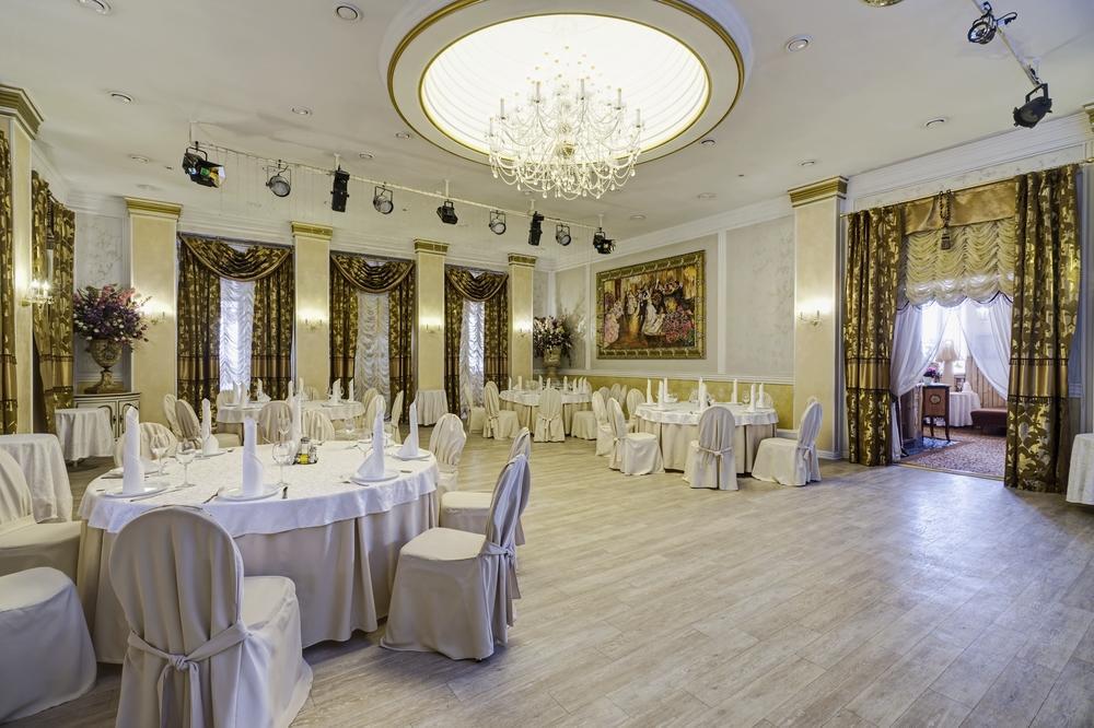 Baden-Baden Hotel คาร์คิฟ ภายนอก รูปภาพ